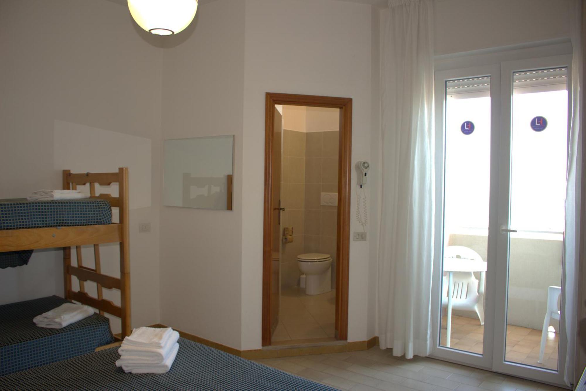 Hotel Atlas Gabicce Mare Esterno foto
