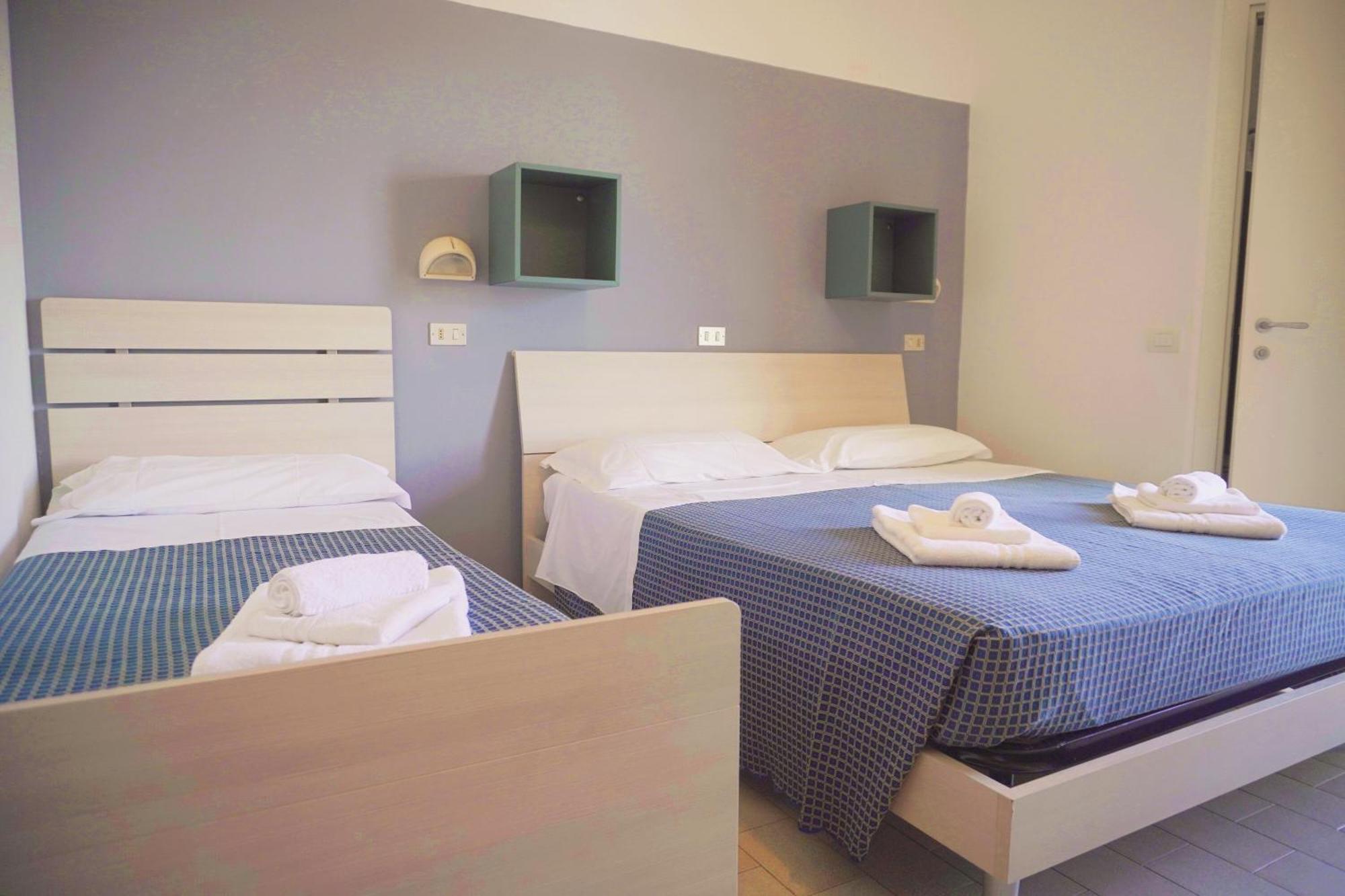 Hotel Atlas Gabicce Mare Esterno foto