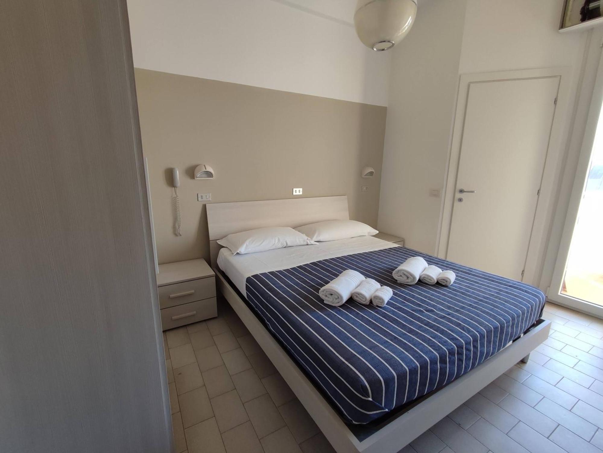 Hotel Atlas Gabicce Mare Esterno foto