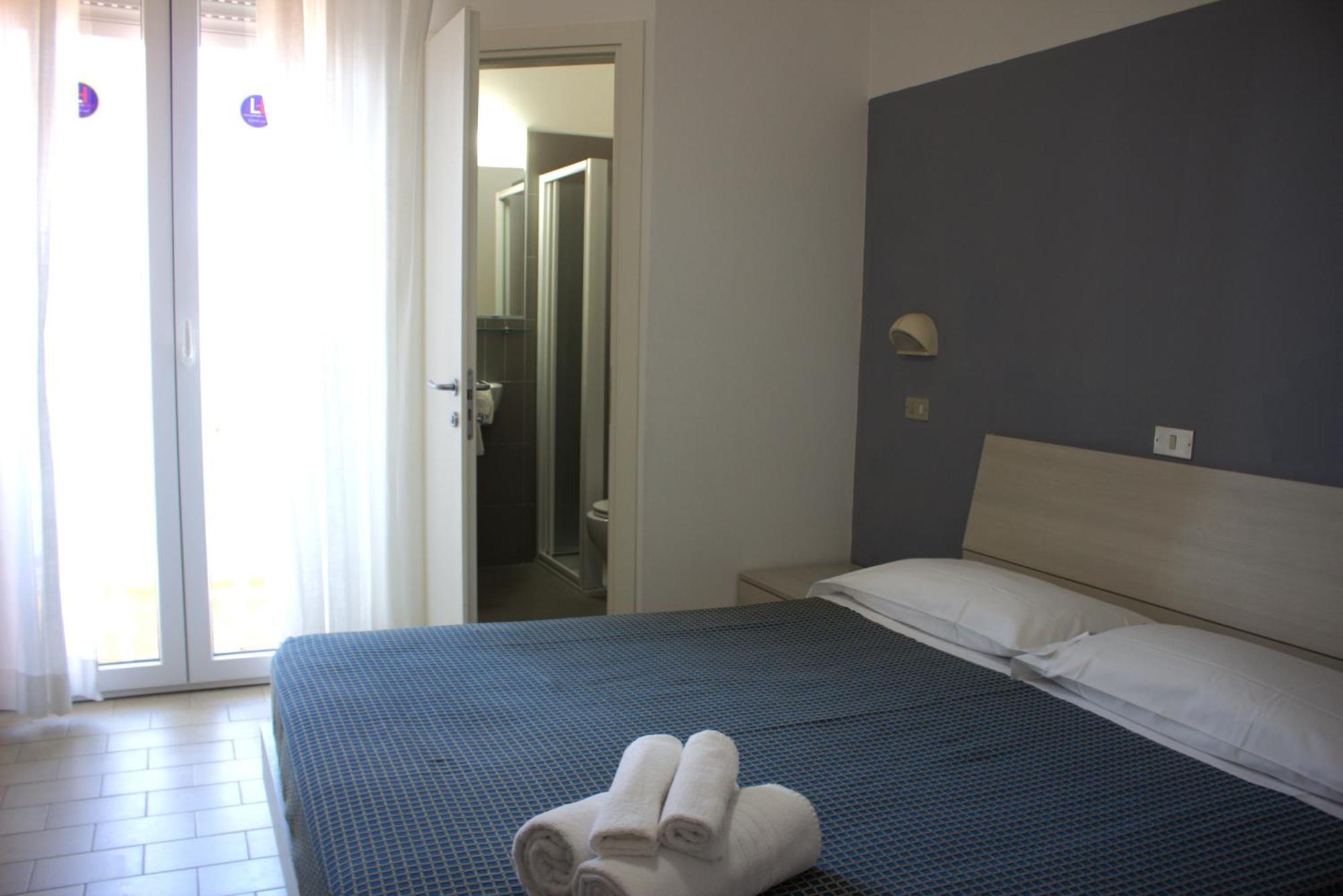 Hotel Atlas Gabicce Mare Esterno foto