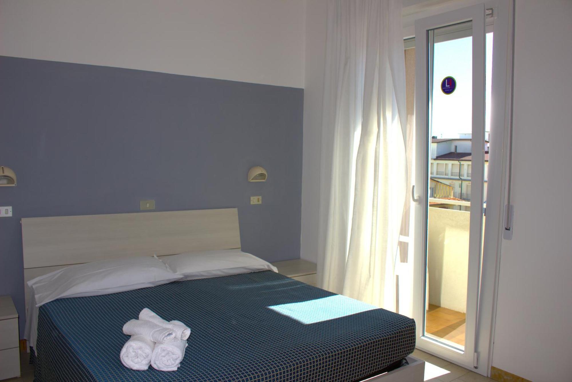 Hotel Atlas Gabicce Mare Esterno foto